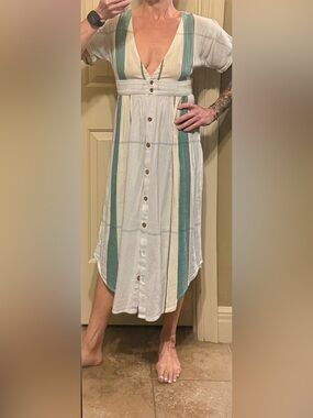 O'Neill Cream and Teal Striped High-Low Button Midi dress